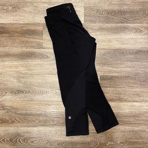 Lulu Lemon 3/4 length black leggings